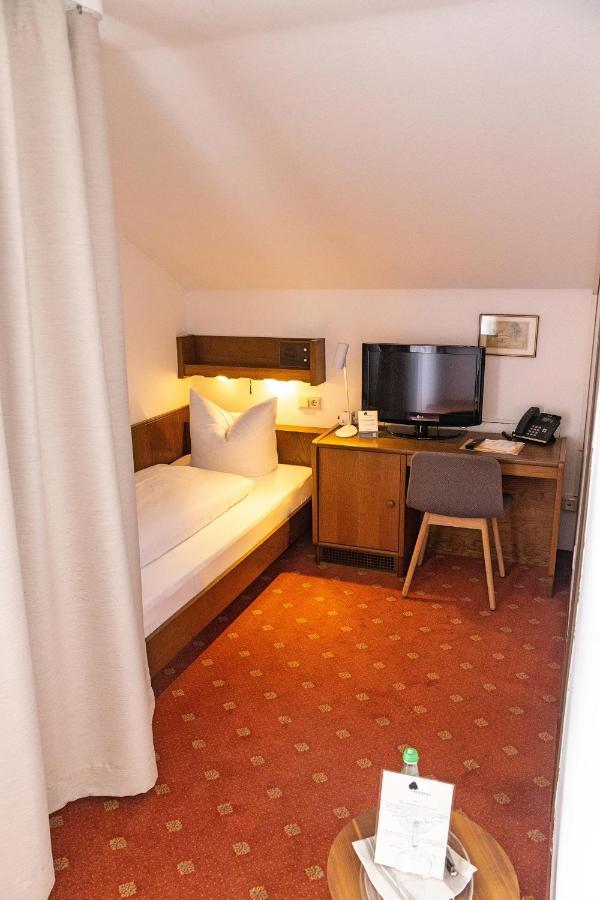 Hotel Lindenhof Hubmersberg Pommelsbrunn Kültér fotó